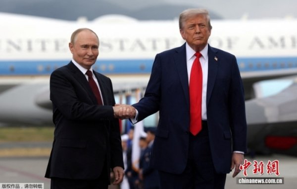 牛掌柜 俄总统代表：“普特会”没取消 可能“晚点儿见”